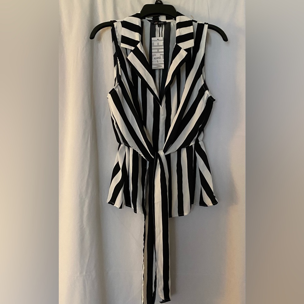 Black/white striped blouse